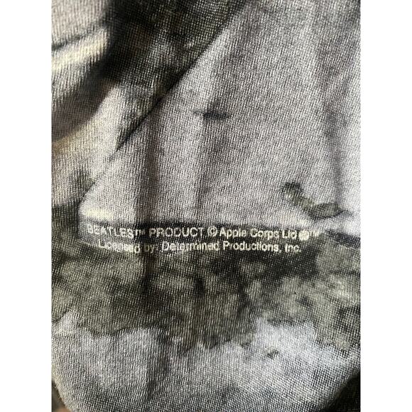 90’s Vintage Single Stitch The Beatles AOP Shirt - Picture 3 of 6